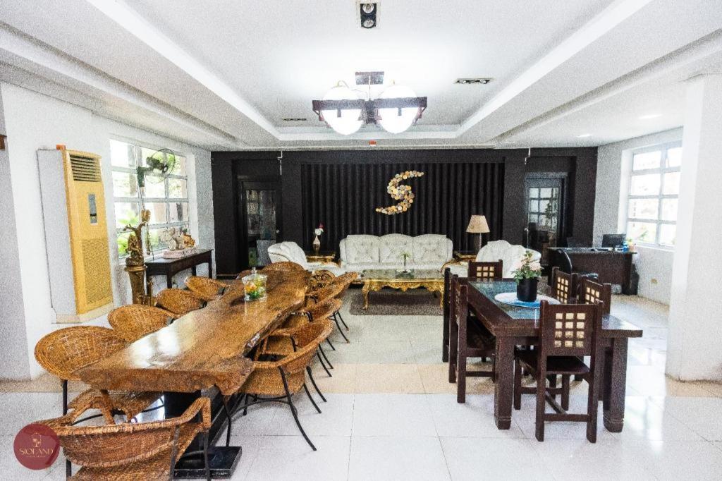 Quezon Premier Hotel - Candelaria Candelaria  Esterno foto
